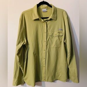 Columbia PFG Adventure Angler
Women's Wild Cast™ Long
Sleeve Green Shirt Sz XL